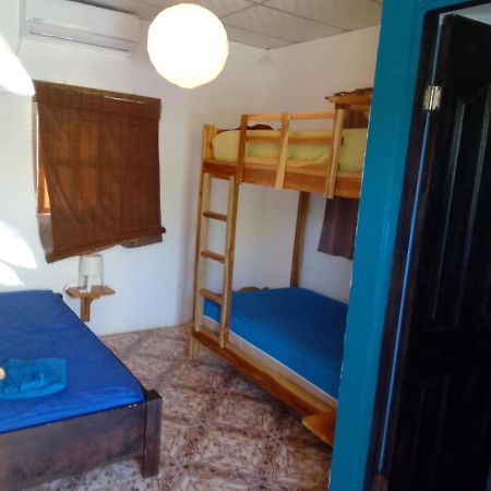 Hostal Y Restaurante Los Tecales La Coca Ngoại thất bức ảnh